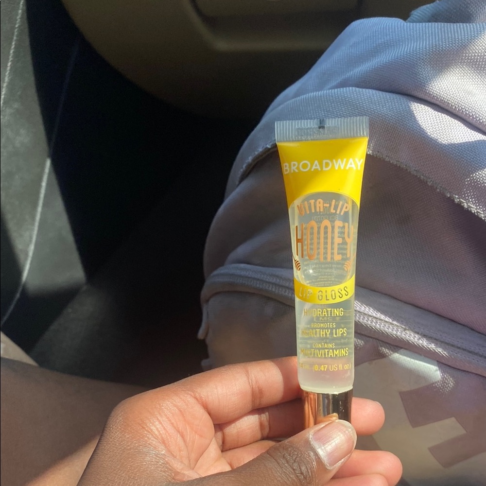 Yellow Radiance Lip Gloss Balm